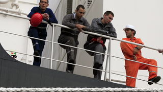 Rijeka, 251011.
U rijeckom brodogradilistu 3. maj danas je Tankerska plovidba Zadar preuzela tanker Vinjerac porinut krajem svibnja. Rijec je o drugom istovjetnom tankeru izgradjenom u 3. maju za zadarskog narucitelja. Sluzi za prijevoz nafte, naftnih pre Rijeka, 251011.
U rijeckom brodogradilistu 3. maj danas je Tankerska plovidba Zadar preuzela tanker Vinjerac porinut krajem svibnja. Rijec je o drugom istovjetnom tankeru izgradjenom u 3. maju za zadarskog narucitelja. Sluzi za prijevoz nafte, naftnih pre