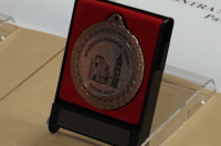 Dodjela nagrada Goran Bujić – Književnici novinari i Donat 2025 održana je u MMD Gradske knjižnice Zadar, u svečanoj atmosferi koja je okupila književnike, kulturne djelatnike i ljubitelje umjetnosti.