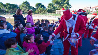 Biograd: Moto Mrazovi Duhovi u posjeti djecjim vrticima, Foto: Franjo Juric Biograd: Moto Mrazovi Duhovi u posjeti djecjim vrticima, Foto: Franjo Juric