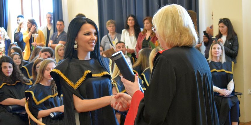 Promocija magistara u Svečanoj dvorani Sveučilišta u Zadru Promocija magistara u Svečanoj dvorani Sveučilišta u Zadru