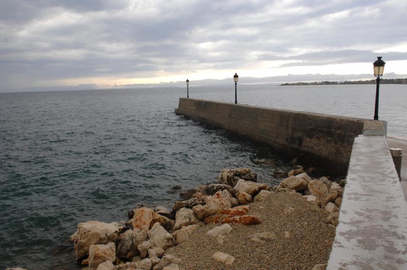 Otok Vir gotovo je potopljen uslijed jakog kišnog i grmljavinskog nevremena koje traje već drugi dan, Photo: Damir Špehar/PIXSELL Otok Vir gotovo je potopljen uslijed jakog kišnog i grmljavinskog nevremena koje traje već drugi dan, Photo: Damir Špehar/PIXSELL