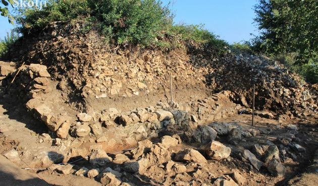 Tkon: Kriju li se na lokalitetu Poljana ostaci crkve sv. Aleksandra? Foto. Andrina Luić/Naši školji