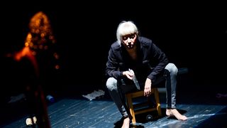 “Ana i Ona” naziv je predstave čijom je premijerom sinoć u zadarskom Kazalištu lutaka započela umjetnička revija pod nazivom “Nosi se Teatro Verrdi”.