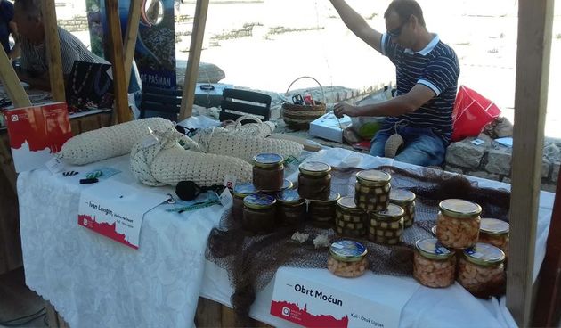 Sajam otočnih proizvoda