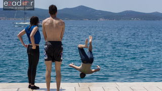 Ludijada zadarskih maturanata na Pozdravu suncu i Morskim orguljama