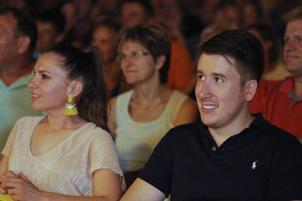 Željko Pervan i društvo nasmijali Bibinjce do suza