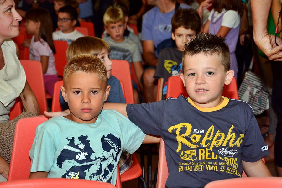 Prvi dan škole u OŠ Stanovi  ; foto Iva Perinčić