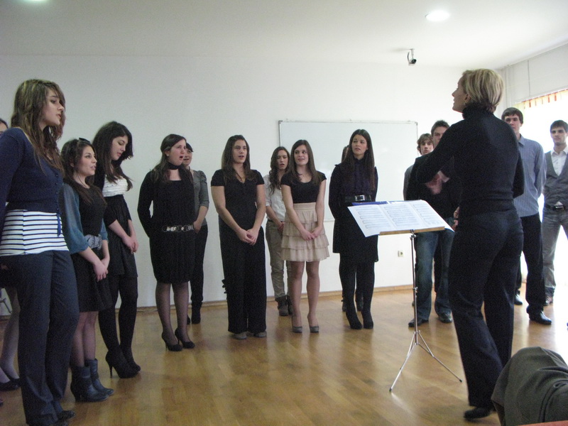 Dodjela nagrada za umjetničke radove u gimnaziji J. Barakovića Dodjela nagrada za umjetničke radove u gimnaziji J. Barakovića