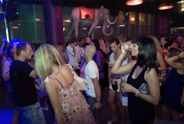 Koncert Jole u Dali baru, 13. kolovoza 2009.