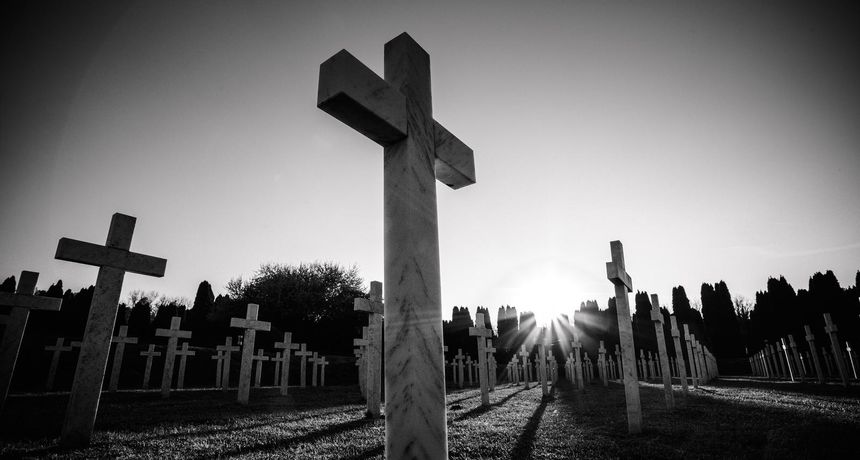 Memorijalno groblje žrtava iz Domovinskog rata u Vukovaru