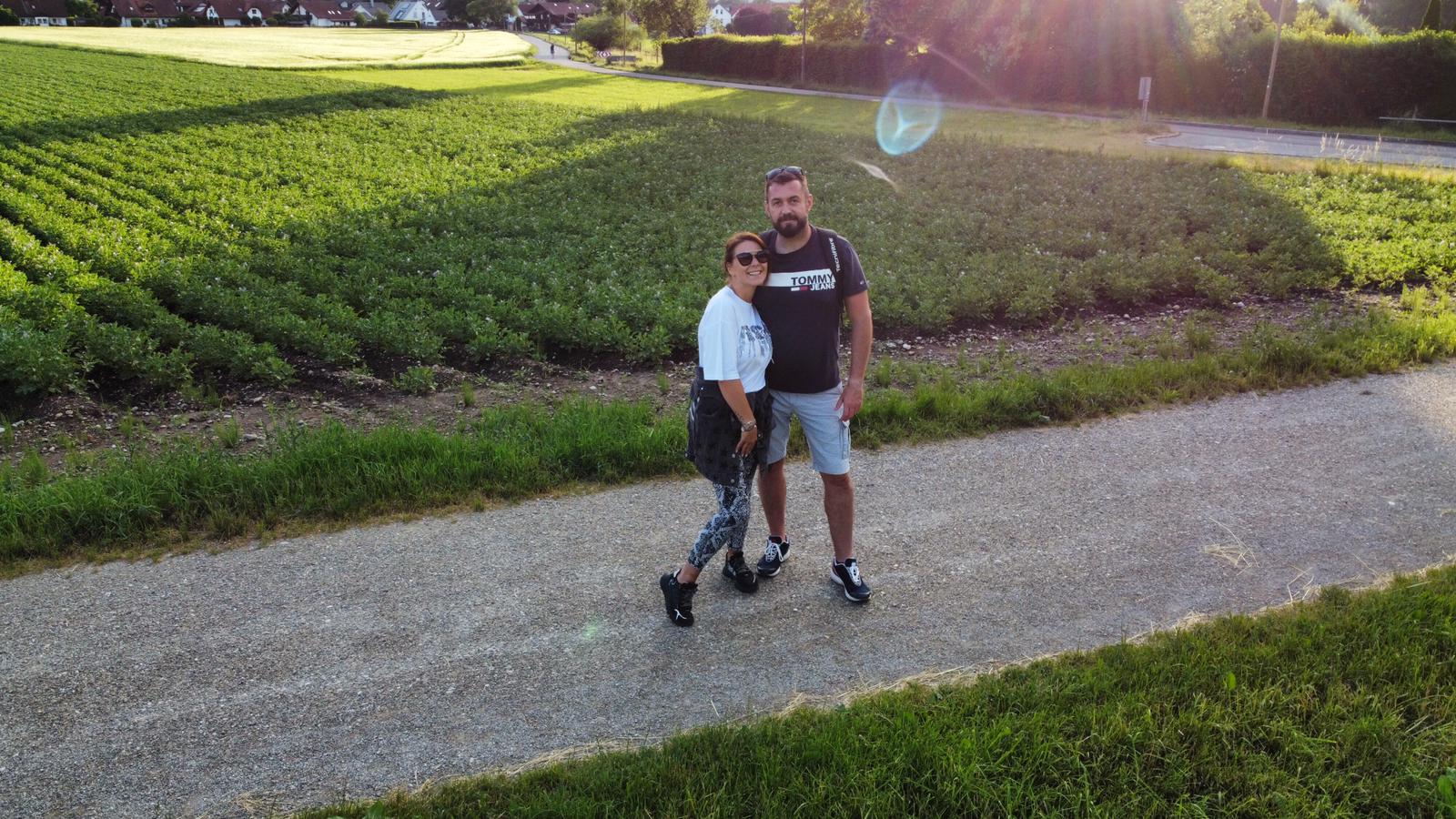 “Emily” je otišla u Pariz, a Petra u München: Zagrebačka Zadranka Petra Blagec već dvije godine živi u Njemačkoj, pokrenula i vlastiti modni brend “Emily” je otišla u Pariz, a Petra u München: Zagrebačka Zadranka Petra Blagec već dvije godine živi u Njemačkoj, pokrenula i vlastiti modni brend