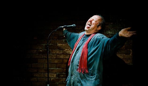 “Petkom u 8” u Arsenalu: Večer humora uz Zijaha Sokolovića