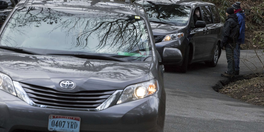 Ruski diplomati odlaze Ruski diplomati odlaze