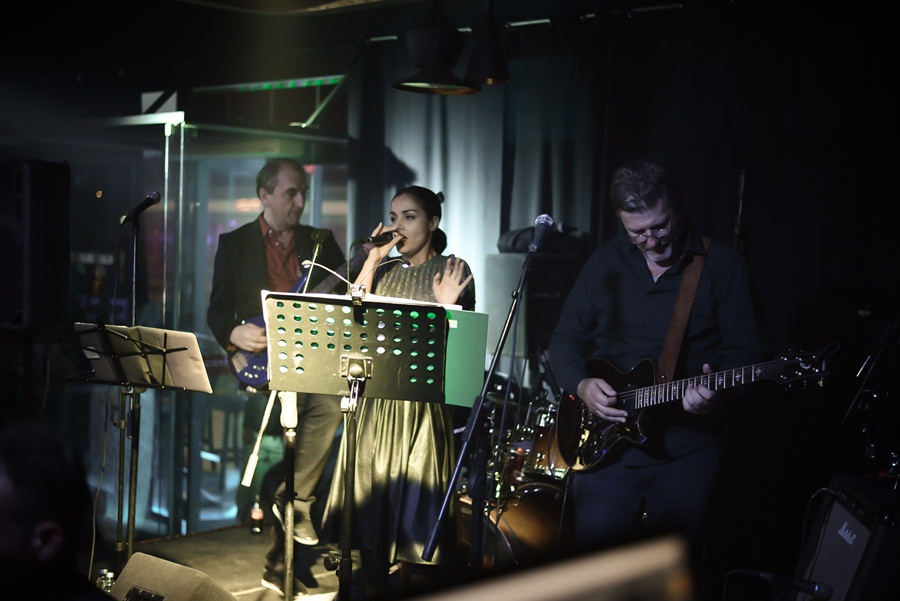 Elena Stela & Songbusters  rasplesali Zadrane ; foto Iva Perinčić