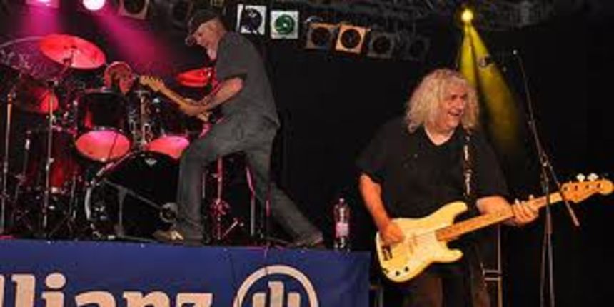 U petak u Q baru legendarno Atomsko sklonište