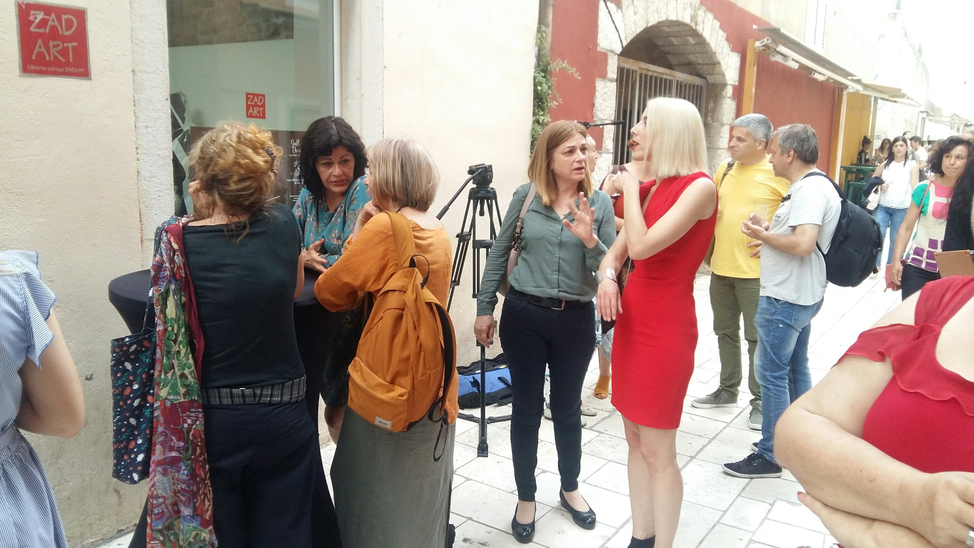 Otvorenje izložbe unikatnog hand made nakita i modnih dodataka ARtDoOR