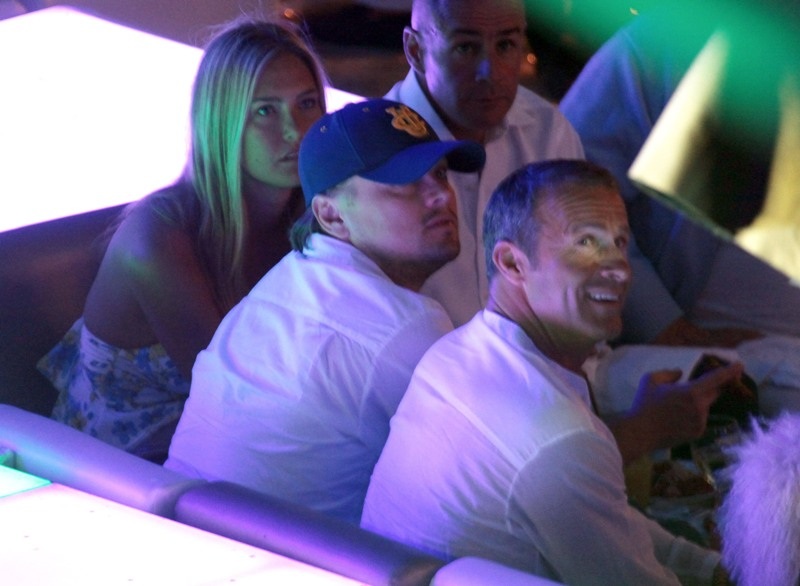 Bar Rafaeli i Leonardo Di Caprio u Sardiniji (Index.hr)