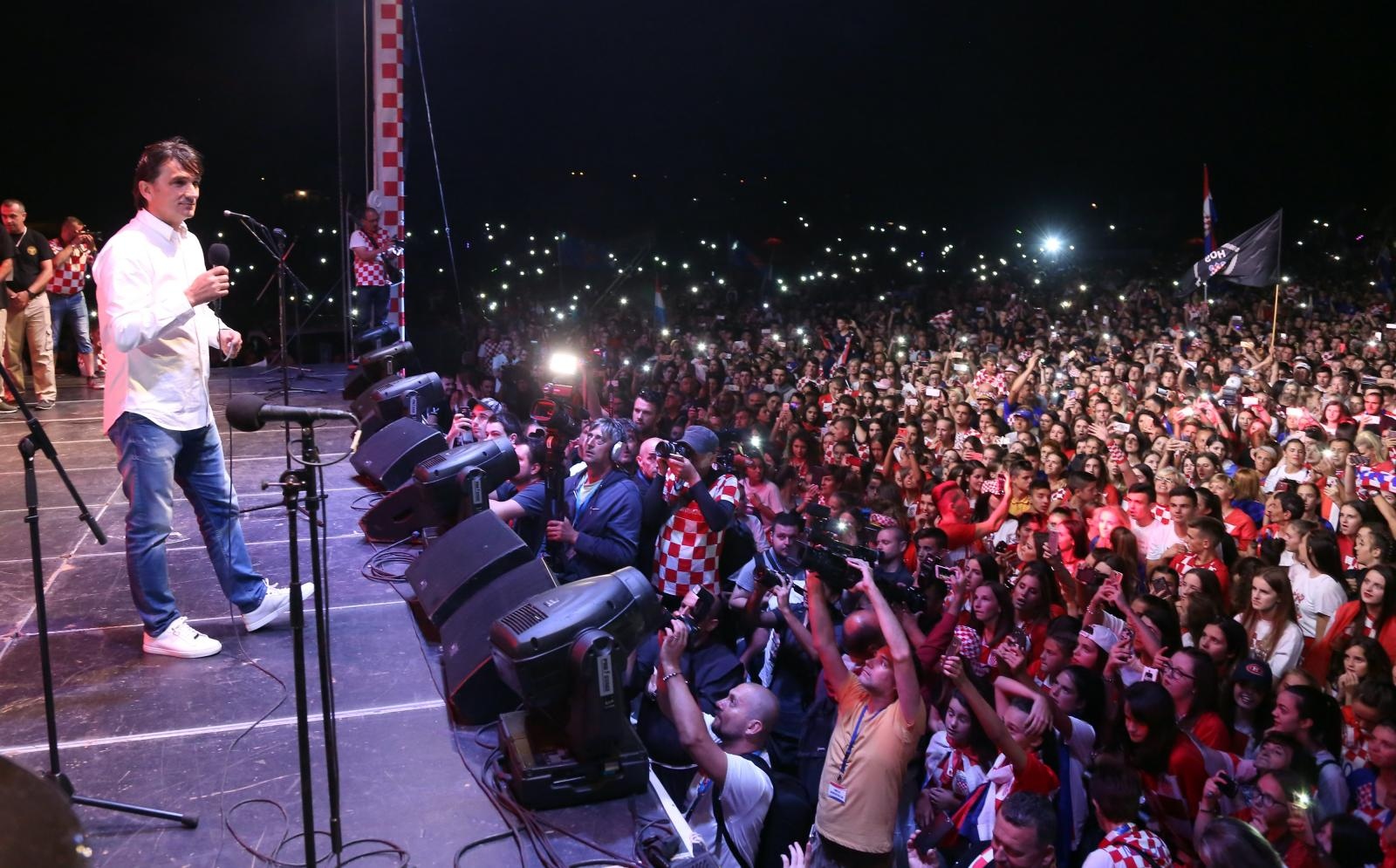 U rodnom Livnu priređen veličanstven doček Zlatku Daliću U rodnom Livnu priređen veličanstven doček Zlatku Daliću