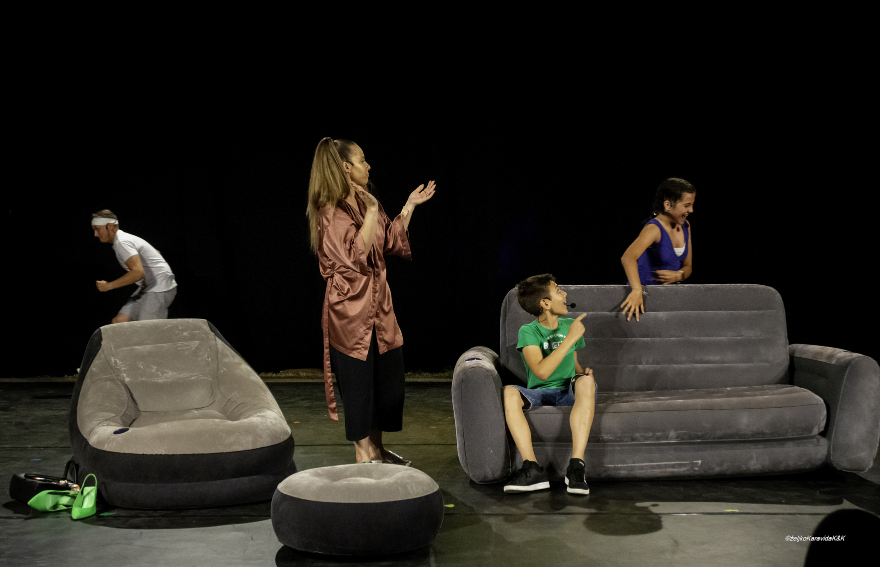 Gesta na Kapetanskom: Premijera predstave Pila naopako