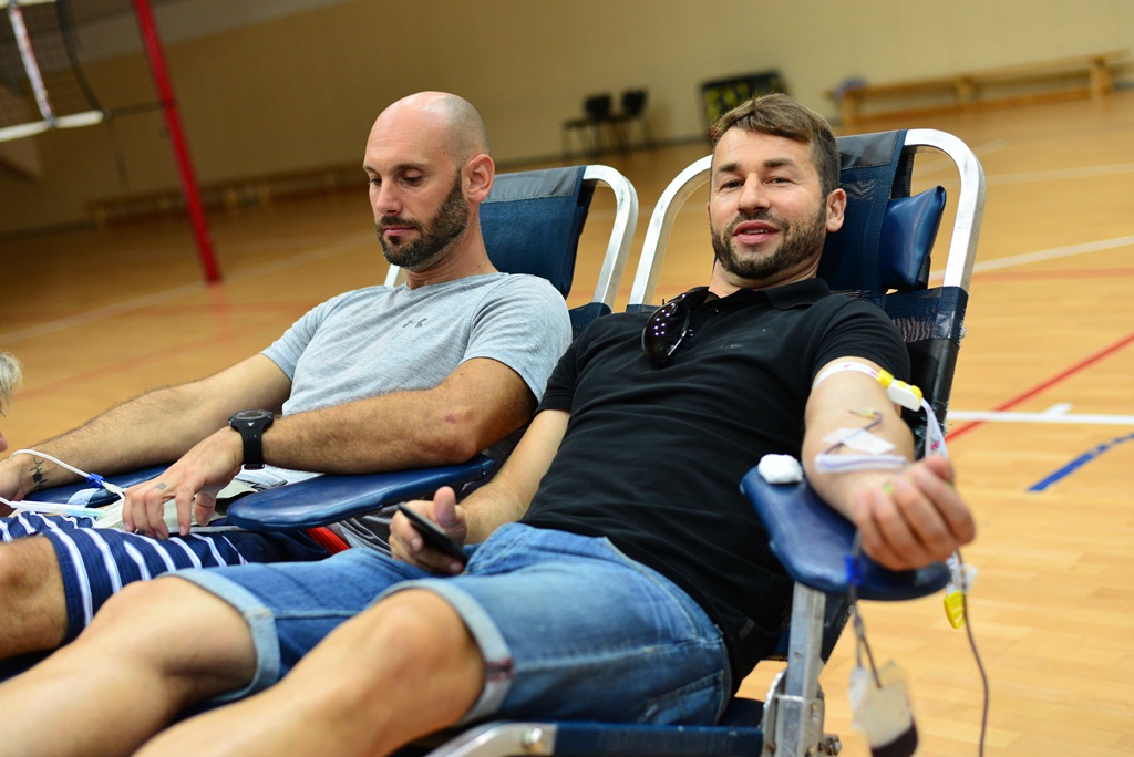 U organizaciji sekcije HZSN Zadar u dvorani 1 SC Višnjik održana je akcija dobrovoljnog darivanja krvi na kojoj je prikupljeno 25 doza tekućine koja život znači. Foto: Iva Perinčić