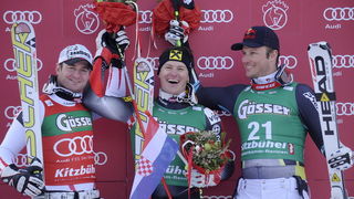 Kitzbuhel, 210111.
Fis Audi World Cup, Svjetski skijaski kup u Kitzbuhelu utrka Super G.
Na slici: Ivica Kostelic pobjednik Super G, pored drugi Georg Streitberger i desno norveski skijas Aksel Lund Svindal.
Foto: Drago Sopta / CROPIX Kitzbuhel, 210111.
Fis Audi World Cup, Svjetski skijaski kup u Kitzbuhelu utrka Super G.
Na slici: Ivica Kostelic pobjednik Super G, pored drugi Georg Streitberger i desno norveski skijas Aksel Lund Svindal.
Foto: Drago Sopta / CROPIX