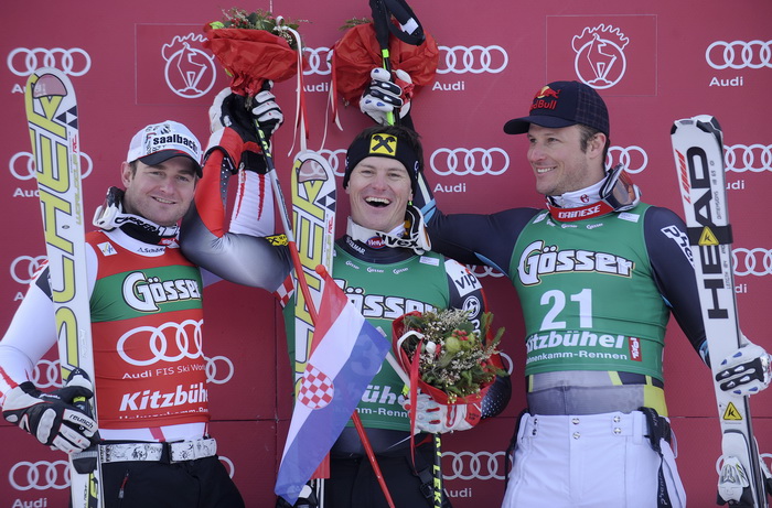 Kitzbuhel, 210111.
Fis Audi World Cup, Svjetski skijaski kup u Kitzbuhelu utrka Super G.
Na slici: Ivica Kostelic pobjednik Super G, pored drugi Georg Streitberger i desno norveski skijas Aksel Lund Svindal.
Foto: Drago Sopta / CROPIX Kitzbuhel, 210111.
Fis Audi World Cup, Svjetski skijaski kup u Kitzbuhelu utrka Super G.
Na slici: Ivica Kostelic pobjednik Super G, pored drugi Georg Streitberger i desno norveski skijas Aksel Lund Svindal.
Foto: Drago Sopta / CROPIX