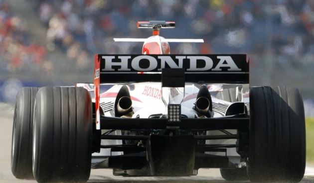 Barrichello, Honda (Reuters)