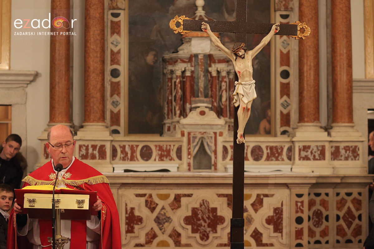 Bibinje: Tradicionalna procesija s Križem na Veliki Petak