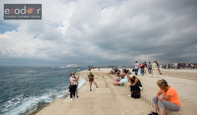 Đir po gradu 2. rujna 2017. Morske orgulje, kišni oblaci