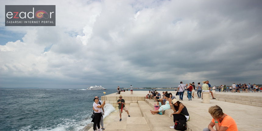 Đir po gradu 2. rujna 2017. Morske orgulje, kišni oblaci