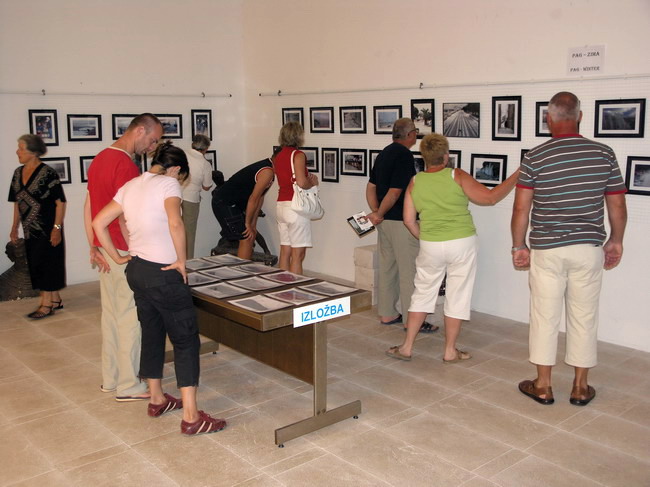 Josip Portada: Pag u boji