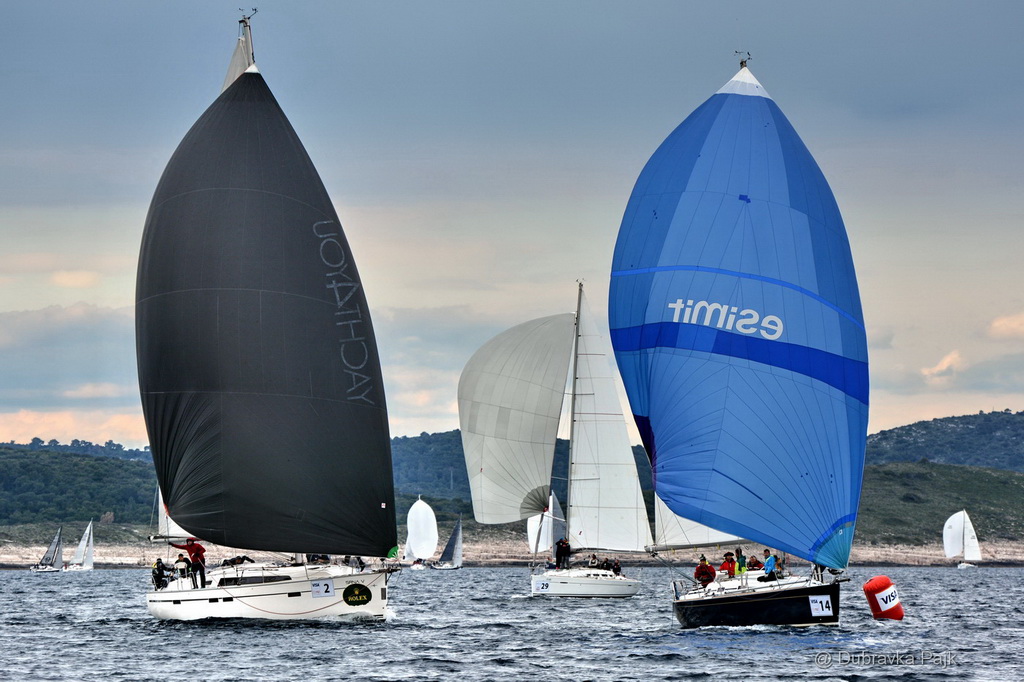 U hvarskom akvatoriju održana XXI. Uskršnja regata U hvarskom akvatoriju održana XXI. Uskršnja regata
