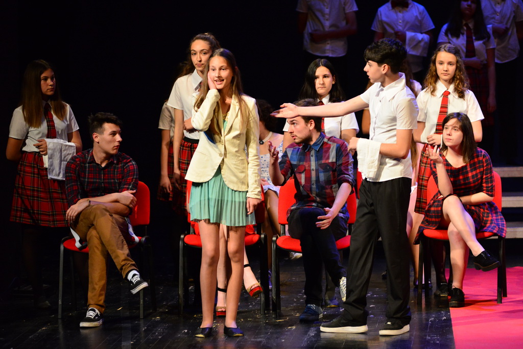 Dodjela nagrade “NOBI” u Hrvatskom narodnom kazalištu, izlozba fotografija Ive Perincic