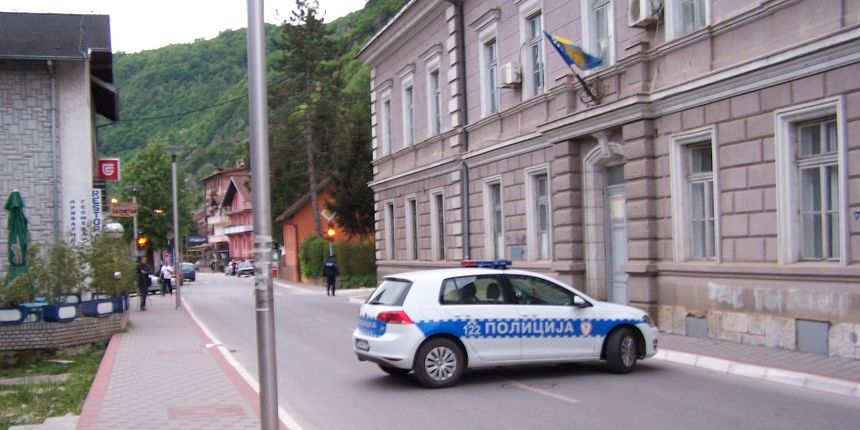 Zvornik, Foto: R. Jokić (Policijska stanica Zvornik) Zvornik, Foto: R. Jokić (Policijska stanica Zvornik)