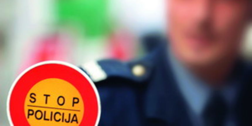 Policija/Foto: www.auto-motor-i-sport.com
