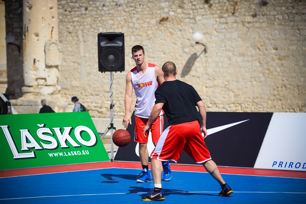 ZDBT 2016: Kids Day & Basket 3×3 na Forumu. Foto: Iva Perinčić ZDBT 2016: Kids Day & Basket 3×3 na Forumu. Foto: Iva Perinčić