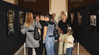 Gradska loza: Otvorenje izlozbe “Fragmenti jednog sjecanja” Roberta Marnike