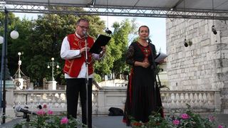 smotra folklora; etno dani