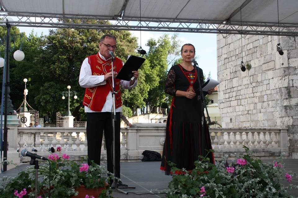 smotra folklora; etno dani