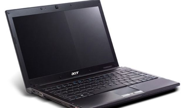 Acer TravelMate 8000 (foto: bug.hr)