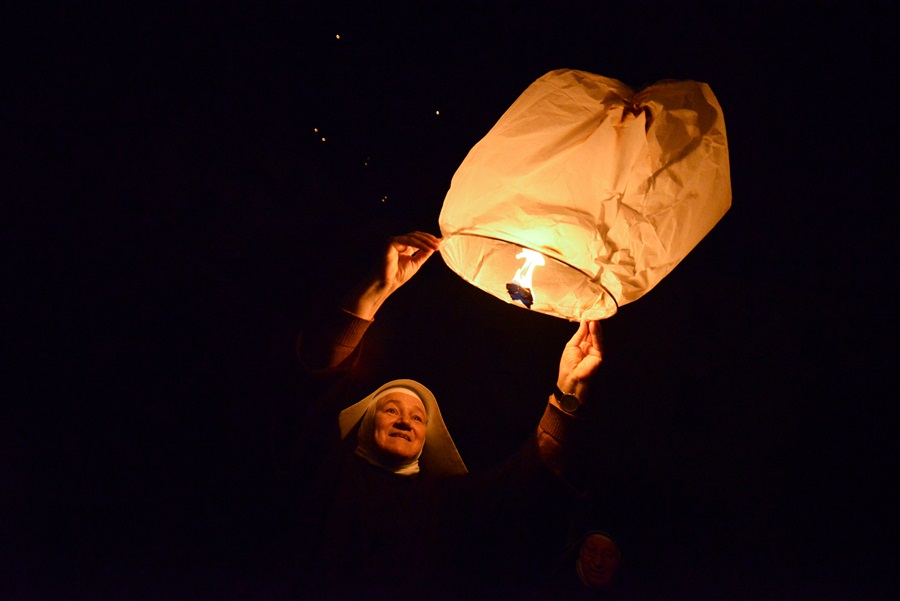 U klaustru samostana sv. Marije i zadarske benediktinke su sudjelovale u akciji “Zaželi ljubav”. Foto: Iva Perinčić U klaustru samostana sv. Marije i zadarske benediktinke su sudjelovale u akciji “Zaželi ljubav”. Foto: Iva Perinčić