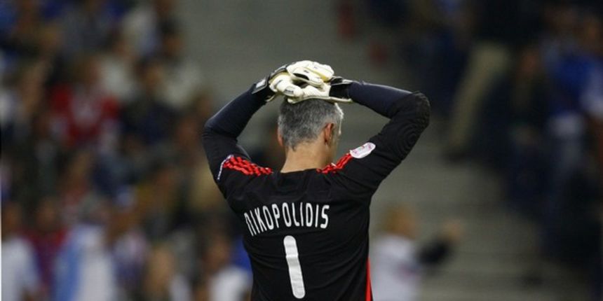 Angelos Nikopolidis (Foto: Reuters) Angelos Nikopolidis (Foto: Reuters)