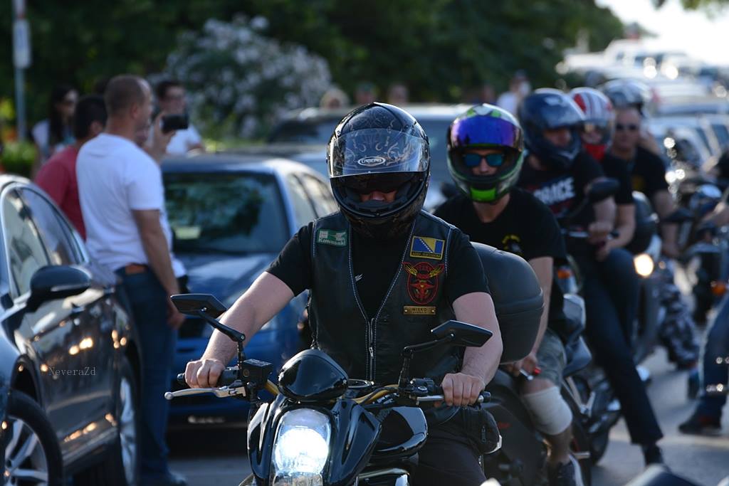 Defile bajkera ulicama Zadra u povodu 10. rođendana Moto kluba Beštije. Foto: Jadra NeveraZD Defile bajkera ulicama Zadra u povodu 10. rođendana Moto kluba Beštije. Foto: Jadra NeveraZD