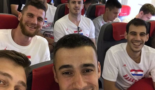 Lovre Bašić i Domagoj Vuković s reprezentacijom otputovali u Kinu