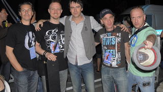 Vodice, 110611.
Obala Vladimira Natora.
Posljednja vecer CMC -a u Vodicama.
Na slici: Boris Novkovic s bendom.
Foto: Marija Mihic / CROPIX