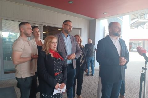 Izborna konvencija Županijske organizacije SDP-a Zadarske županije održana je danas u pozitivnom ozračju u dvorani ŠC Višnjik, a podršku je došao iskazati Siniša Hajdaš Dončić