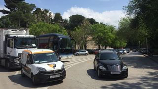 Svakodnevne situacije zadarskom na poluotoku: prometne nevolje zbog lošeg rješenja ukrcajno/iskrcajnih mjesta za turističke autobuse