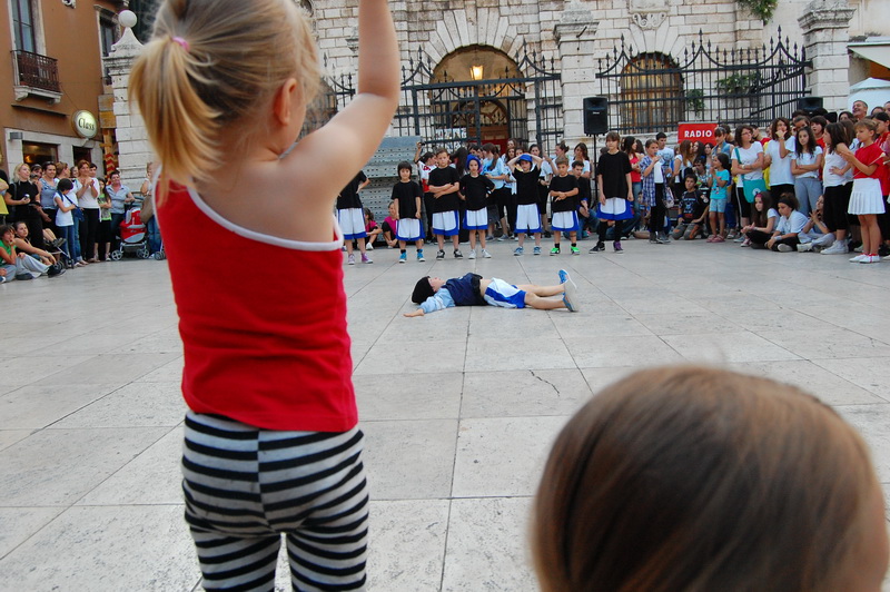 Narodni trg: Dan plesa radija 057, foto: Tea Balog Narodni trg: Dan plesa radija 057, foto: Tea Balog