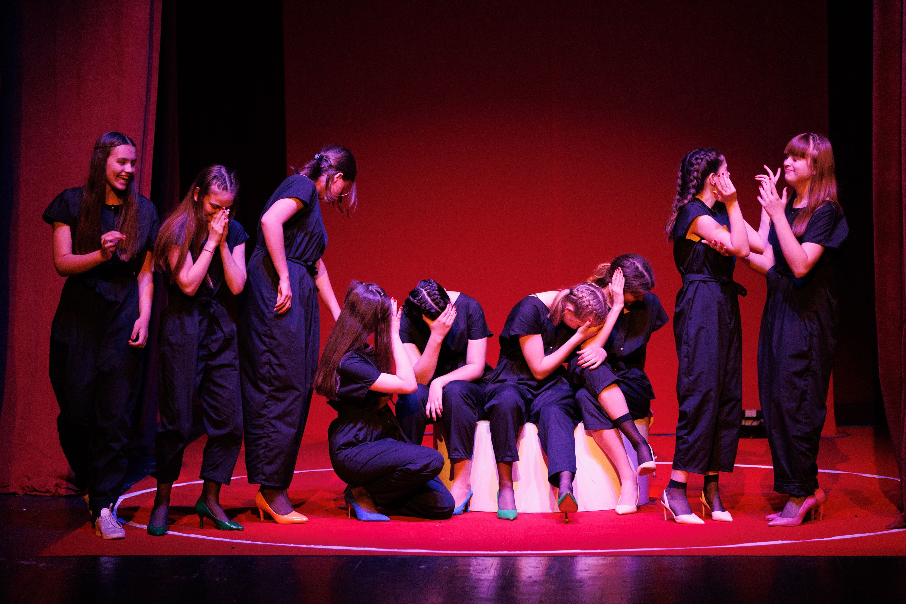 Igrajmo se: Zabranjeno mlađima od 15 strana A