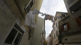Zadar: Surferi uživaju u valovima koje je prouzročilo snažno jugo, Photo: Filip Brala/PIXSELL